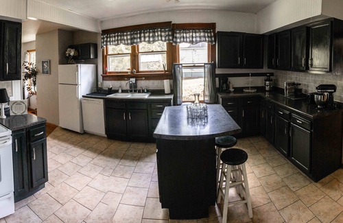 Union House | Large home, Pet friendly