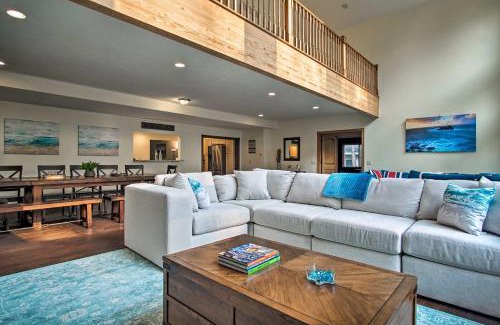 Whitehall House | Large Home with Hot Tub Less Than 1 Mi to Lake Michigan!