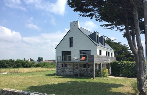 Plouharnel House | Large house with exceptional sea views in a protected environment