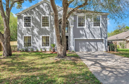 Bearss Plaza House | Large House with Huge Pool & Fenced Yard near Amusement parks, Beaches &shopping