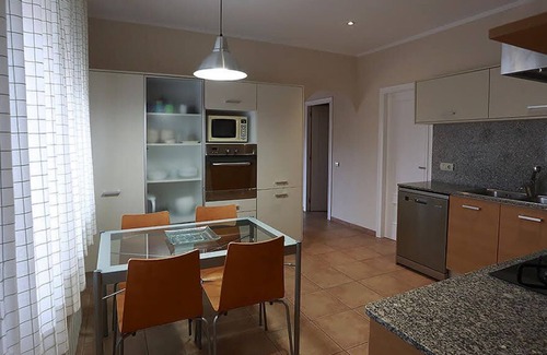 L Almadrava House | Large house with pool in Calafat
