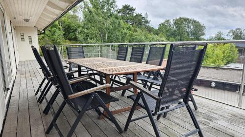 Svanesund House | Large house with sauna, playground and close to the beach in Svanesund