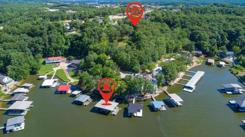 Lake Ozark House | Large Lake Tudor Home, Dock, 3 acres, walk to Bagnell Dam , 1 MM