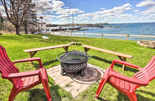 Walker House | Large Leech Lake Home: Walk to Bars, Restaurants & Shops!