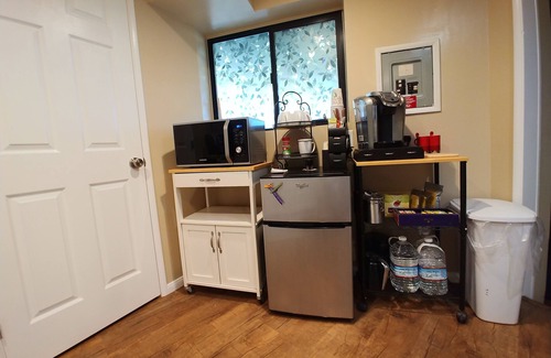Pine Mountain Club Apartment | Large Lower Suite in Mountain View Home