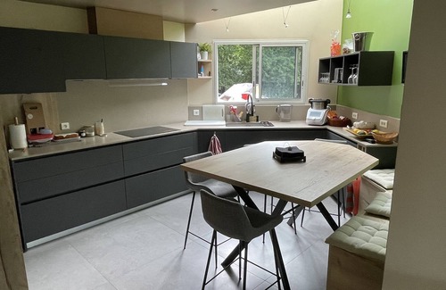 Benesse-Maremne Villa | Large luxury villa in the middle of the forest, heated swimming pool, quiet garden.