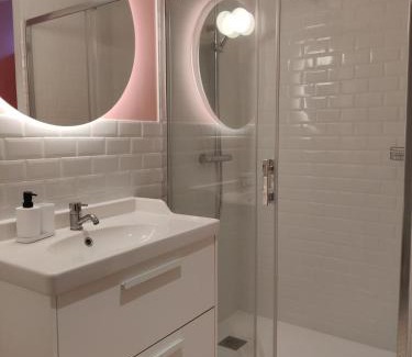 Chinon Apartment | Large new studio, charming and quiet, historical center