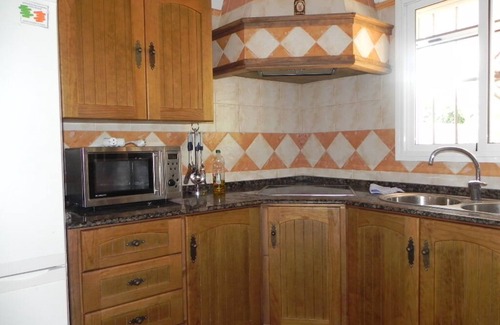 Conil de la Frontera House | Large pool, terrace and garden, Andalusian atmosphere, mosquito net - Casa Pradillo -