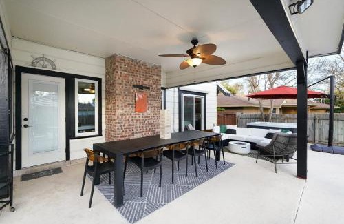 North San Antonio - SAT House | Large Pool&Mini Golf HotTub Near Alamo&Riverwalk