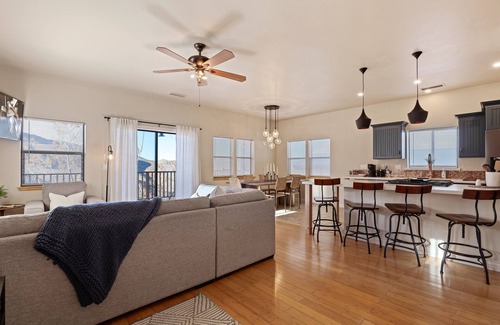 Jerome House | Large Private Home in Jerome, AZ w/Full Kitchen