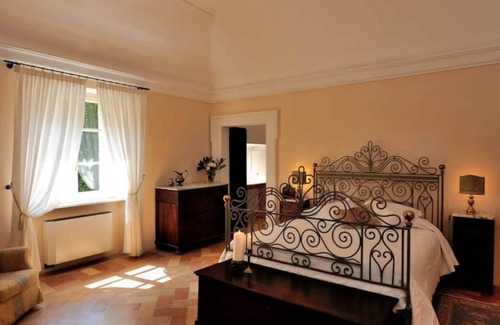 Rupoli Villa | Large private property with two pools