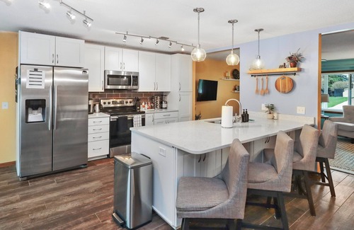 Millard House | Large Ranch; 4 Bed; 2.5 Bath; Patio