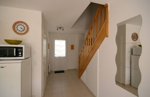 Baden House | Large south-facing terrace in the heart of the Gulf of Morbihan, enclosed garden
