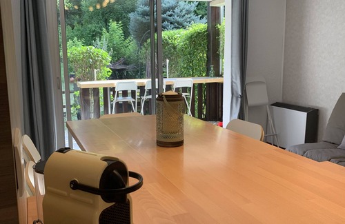 Barcelonnette Apartment | Large studio 4/6 people south facing balcony terrace garden