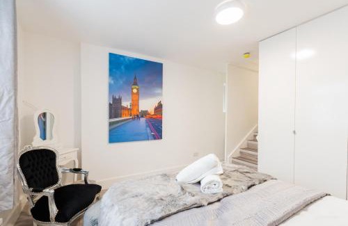 Kensal Green Apartment | Large Studio Apartment 30 mins to Oxford Street (B)