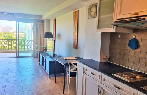 South Pattaya Apartment | Large studio condo Jomtien