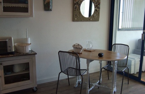Port-Vendres Apartment | Large studio with terrace, sea view, all comforts, near Collioure, private parking