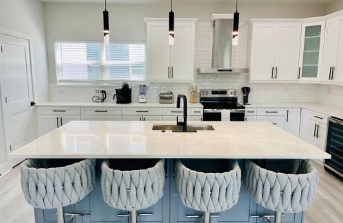 Tampa House | Large Townhouse Central To Everything In Tampa, Sleeps 8