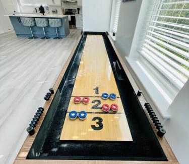 Tampa House | Large Townhouse Central To Everything In Tampa, Sleeps 8