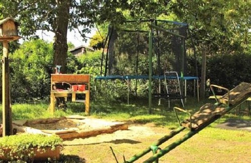 Kreba-Neudorf Apartment | Large vacation apartment - Ladusch Farm