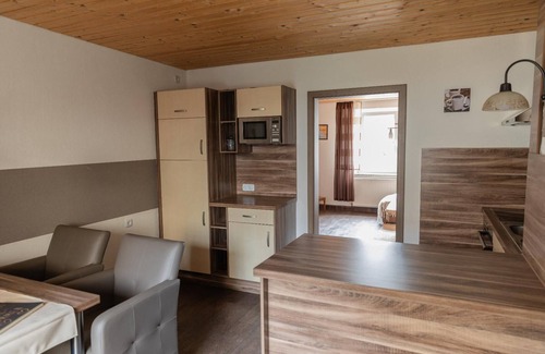 Furth im Wald Apartment | Large vacation home (116sqm) with garden
