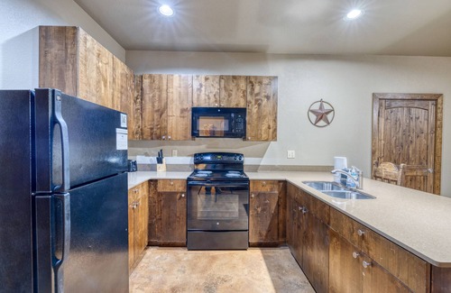 Sabinal House | Large Vacation Home with great amenities