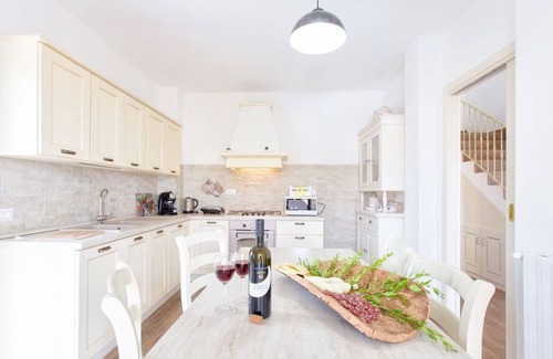 La Ciaccia Villa | Large Valledoria Villa with pool for 10 people 500 meters from the beach