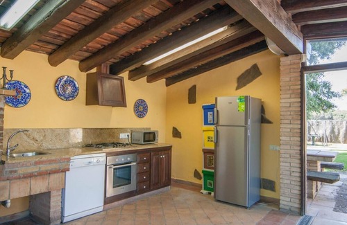 Riudarenes Villa | Large villa for 20pax, 45min from Barcelona, ​BBQ, WiFi