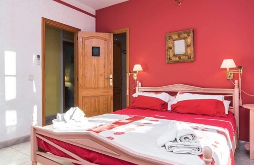 Sa Coma Villa | Large villa in central location