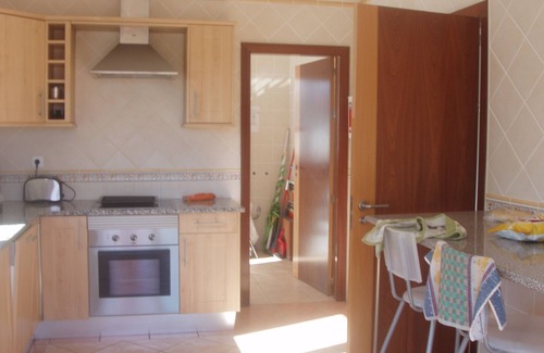 Olhao Villa | Large Villa, Private Balcony & Solar Heated Pool, Air-con, Wi-Fi, Games Room