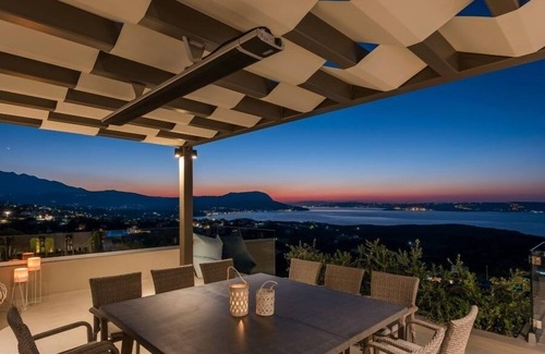 Apokoronas Villa | Large villa rental on Crete