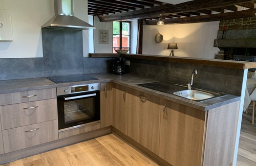 Joue-du-Bois Cottage | Large, warm and quiet country house