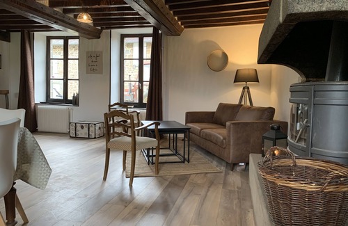 Joue-du-Bois Cottage | Large, warm and quiet country house