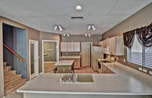 Stetson Valley House | largehome located in one of the most desirable neighborhoods in Arizona