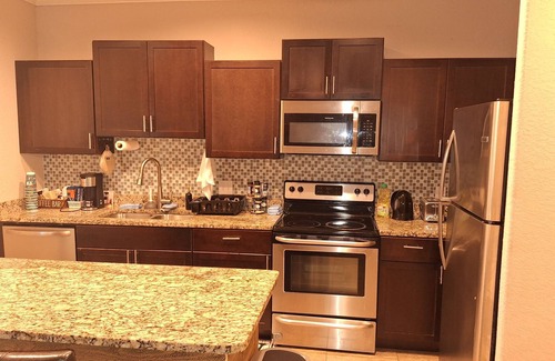 Universal City House | Larger 7+ Bed Home With Movie Theater near SanAntonio & Randolph Air force base