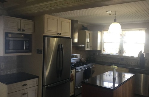 Blossvale House | Largest Lake Front Property On The East Side Of Sylvan Beach