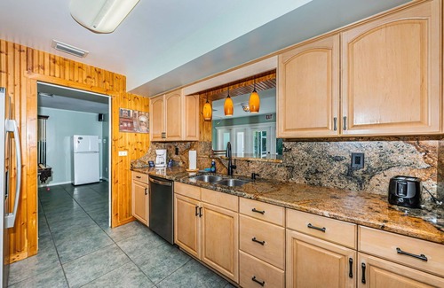 Harbor Hills House | Largo Beach Home with private pool