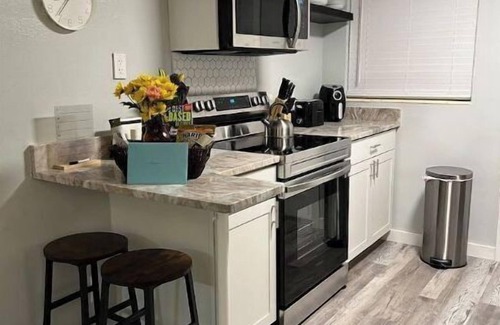 Largo Apartment | Largo Central Park "D" One Bed Apt