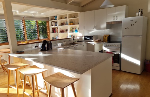 Burrawang Cottage | Lark Cottage - relaxing retreat