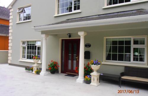 Killarney Bed & Breakfast | Larkfield House B&B, Ballycasheen Kerry V93 WD51