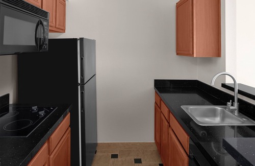 East Roseville Parkway Hotel | Larkspur Landing Extended Stay Suites Roseville