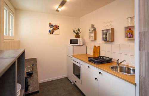 Laroque-des-Alberes Apartment | Laroque Gite Modern New Stylish