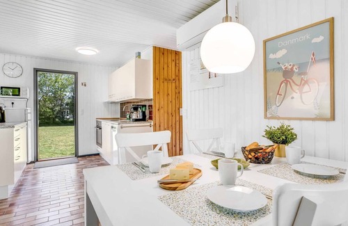 Dannemare House | "Lars" - 250m from the sea by Interhome