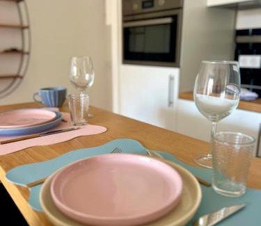 Arsenal-Redon Apartment | LArsenal avec parking, centre de Rennes