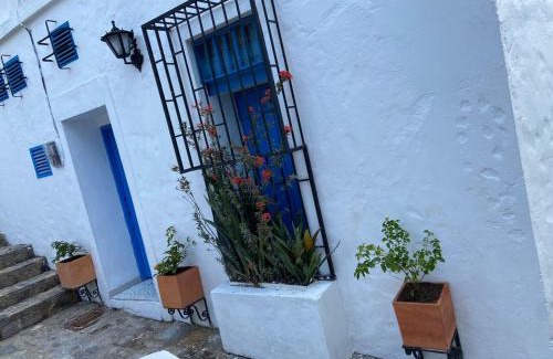 Puerto Triunfo House | Las 4 Estaciones Alojamientos de Ensueño Santorini Doradal