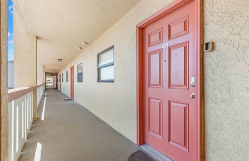 Madeira Beach Condo | Las Brisas 306