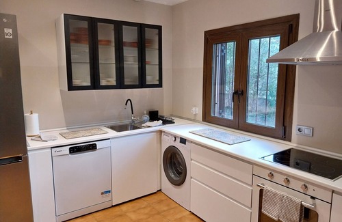 Banyalbufar Ski Chalet | Las Brisas Port des Canonge (New on Vrbo)