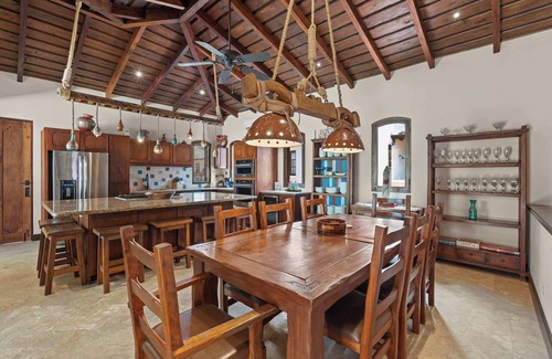 Potrero Villa | Las Catalinas Villa, 5 BD!