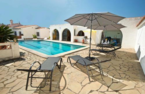 L'Ampolla House | Las Gaviotas