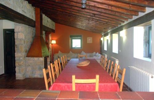 San Roque de Riomiera House | Las Hayucas